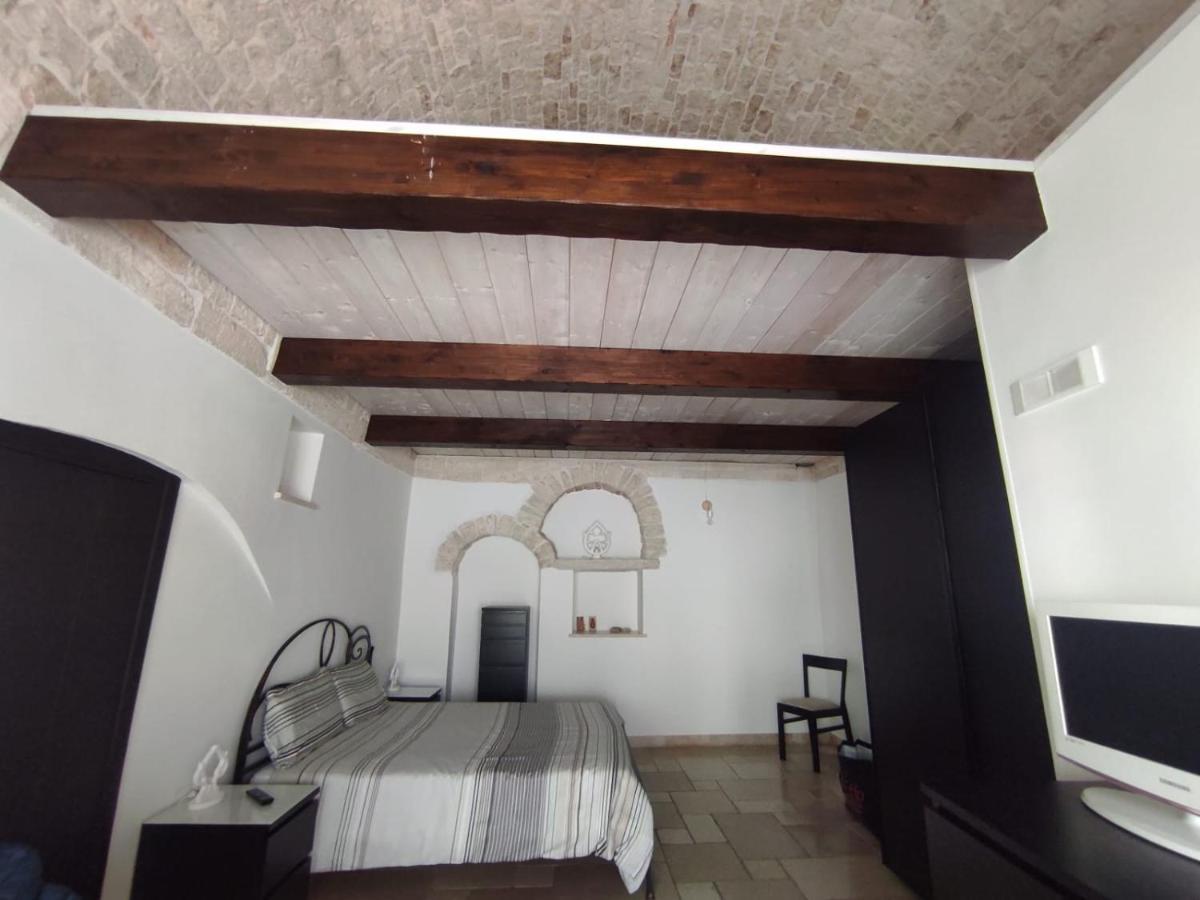 Trullo Civico 25, Cummersa Civico 23 *