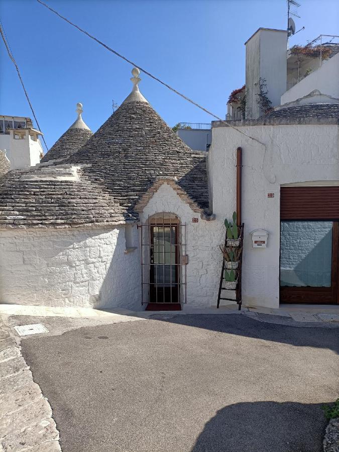 Trullo Civico 25, Cummersa Civico 23 Alberobello